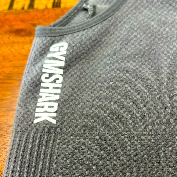 Gymshark Power Down Croplette Sports Bra Charcoal Gray Small | 11” P2P - Picture 3 of 4